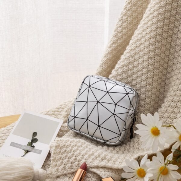 PU Geometric Pattern Sanitary Pad Pouch - Image 8
