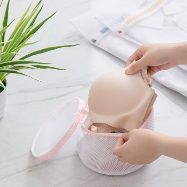 Laundry Bra Mesh Wash Bags for Washing Delicate Clothes - Image 2
